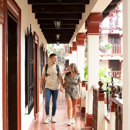 Hotel D'Monica ซานกริสโตบัล เด ลาสกาซาส ภายนอก รูปภาพ