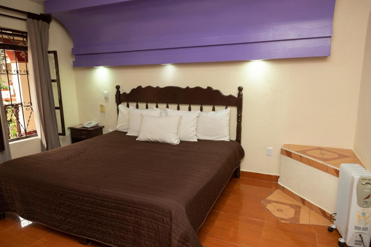 Hotel D'Monica ซานกริสโตบัล เด ลาสกาซาส ภายนอก รูปภาพ