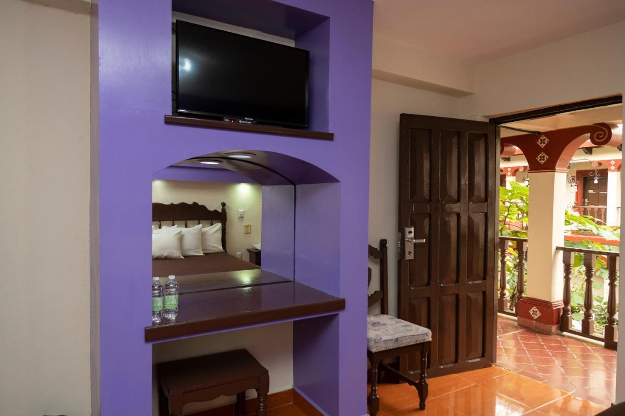 Hotel D'Monica ซานกริสโตบัล เด ลาสกาซาส ภายนอก รูปภาพ