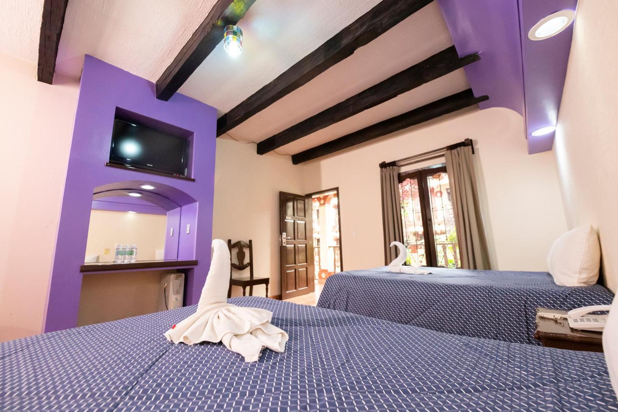 Hotel D'Monica ซานกริสโตบัล เด ลาสกาซาส ภายนอก รูปภาพ