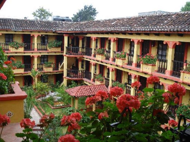 Hotel D'Monica ซานกริสโตบัล เด ลาสกาซาส ภายนอก รูปภาพ