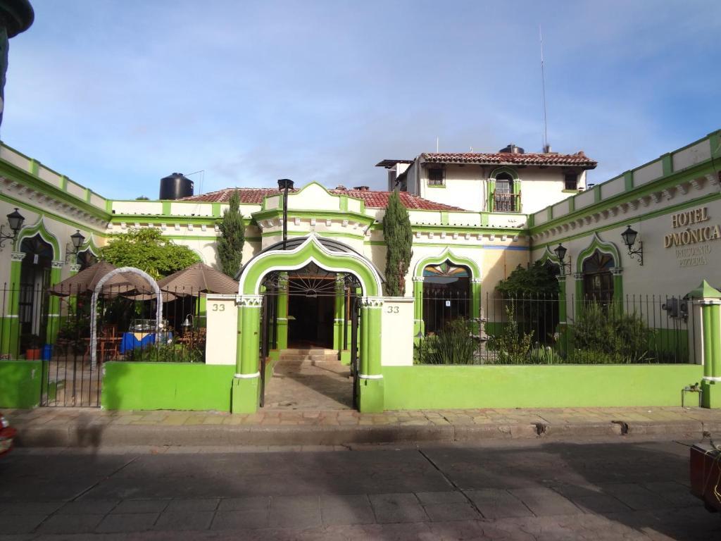 Hotel D'Monica ซานกริสโตบัล เด ลาสกาซาส ภายนอก รูปภาพ