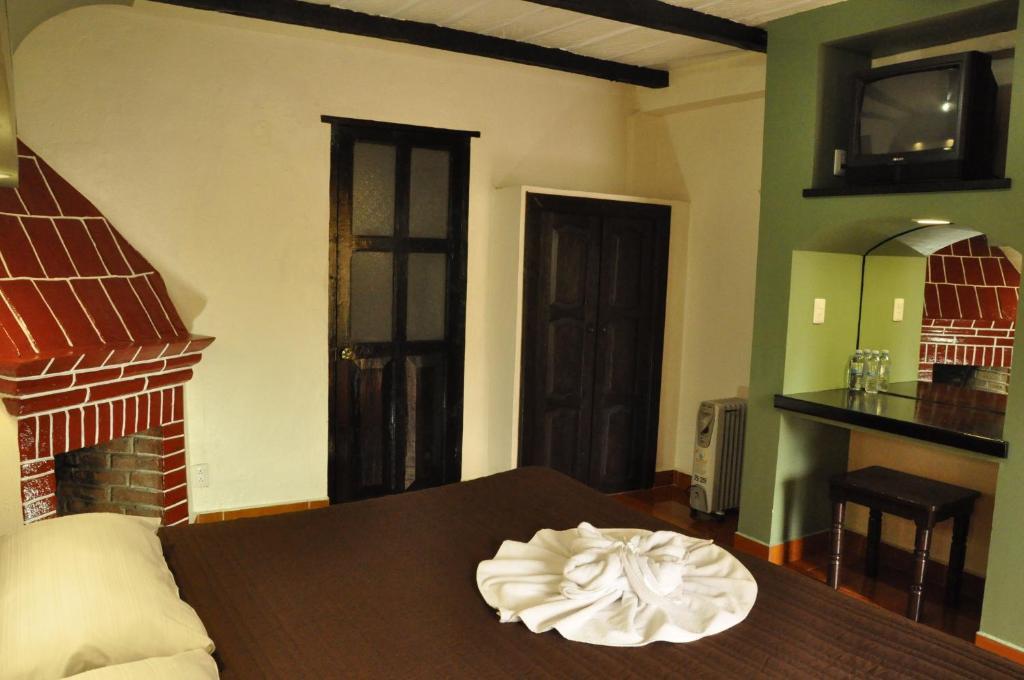 Hotel D'Monica ซานกริสโตบัล เด ลาสกาซาส ภายนอก รูปภาพ